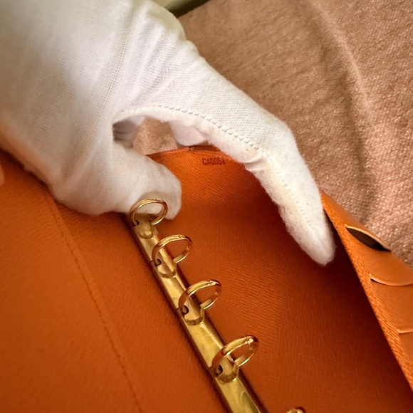 Louis Vuitton Vibrant Orange Epi Leather Agenda - Picture 11 of 15
